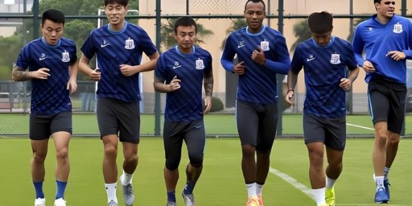 score电竞-汪海健将在申花结束冷板凳生涯？李可受伤会让他出战，值得期待|上海申花|中超|浙江队|上海申花足球俱乐部|大连英博_新浪体育_新浪新闻