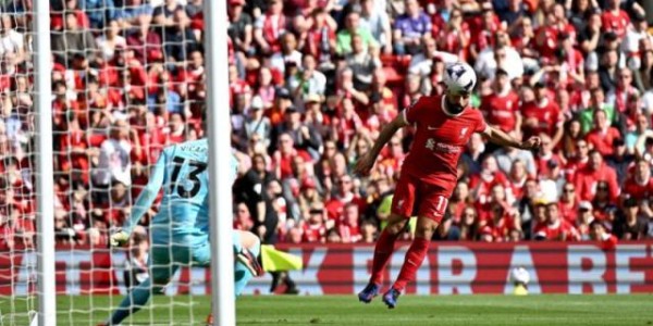 电竞比分网-【英超】萨拉赫传射孙兴慜破门！利物浦4比2热刺